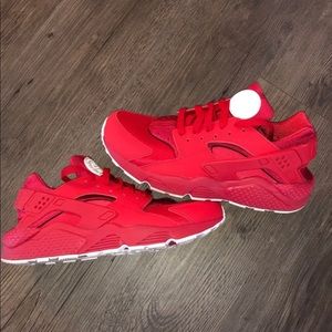 Womens Nike Huaraches Sneakers